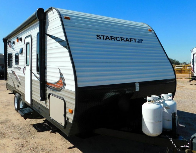 2018 STARCRAFT AUTUMN RIDGE OUTFITTER (FINANCING AVAILABLE) in Travel Trailers & Campers in Strathcona County - Image 3