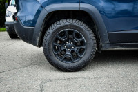 This 2019 Jeep Cherokee is for sale today. This SUV has 112,239 kms. It's _blue in colour . It has a... (image 5)