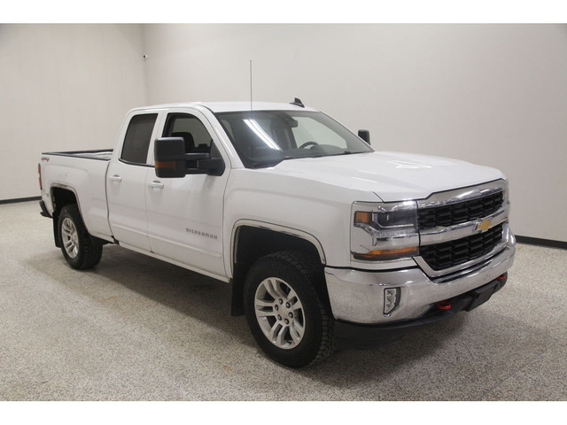  2016 Chevrolet Silverado 1500 4WD DoubleCab 143.5 LT/SAFETY CHE in Cars & Trucks in Gatineau - Image 4