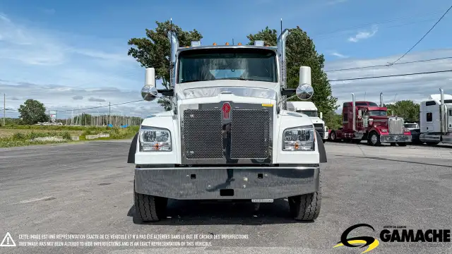 2025 KENWORTH T880 DAY CAB in Heavy Trucks in Chilliwack - Image 3