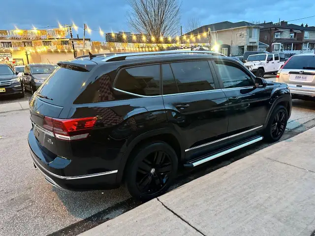 2019 Volkswagen Atlas 3.6 FSI Highline Highline in Cars & Trucks in City of Toronto - Image 5