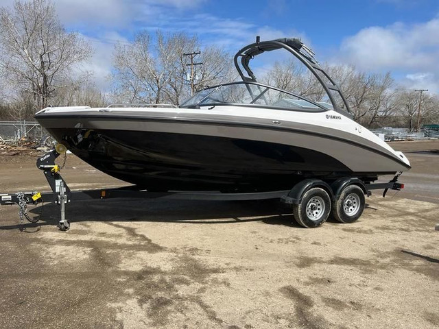2022 Yamaha Marine AR210 - Only 17 hours! $302 Bi-Weekly OAC! in Powerboats & Motorboats in Medicine Hat