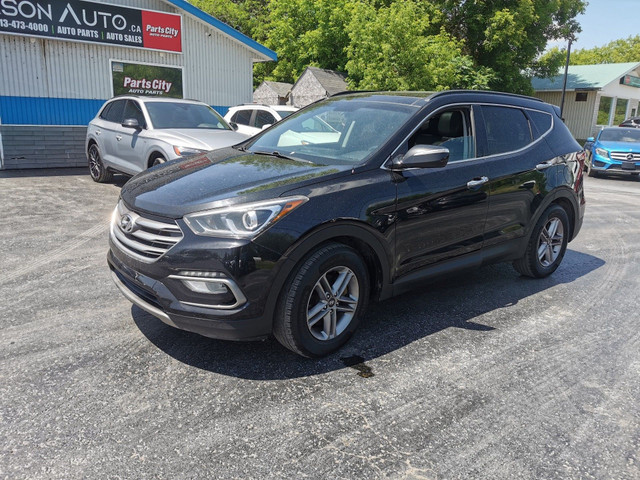 2018 Hyundai Santa Fe Sport 2.4 in Cars & Trucks in Belleville