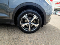 This 2017 Ford Escape SE EcoBoost offers exceptional comfort and reliability with low kilometers and... (image 6)