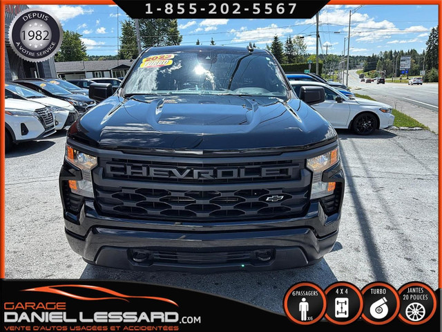 Chevrolet Silverado 1500 CUSTOM CREW CAB BTE 6,6 4 CYL TURBO 2,7 in Cars & Trucks in St-Georges-de-Beauce - Image 4
