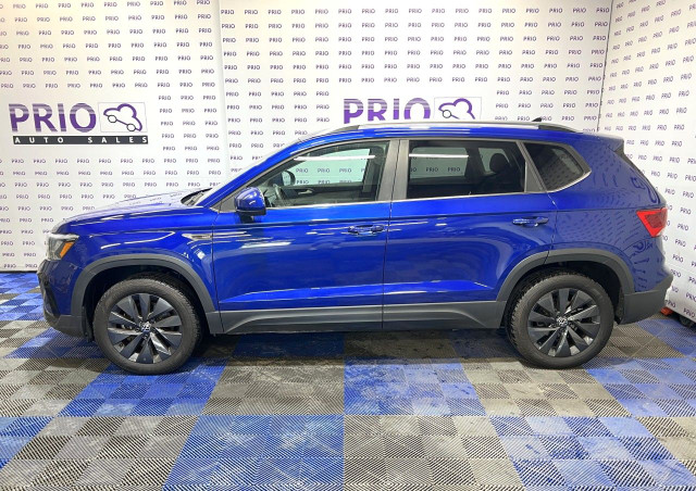 2024 Volkswagen Taos in Cars & Trucks in Ottawa - Image 2