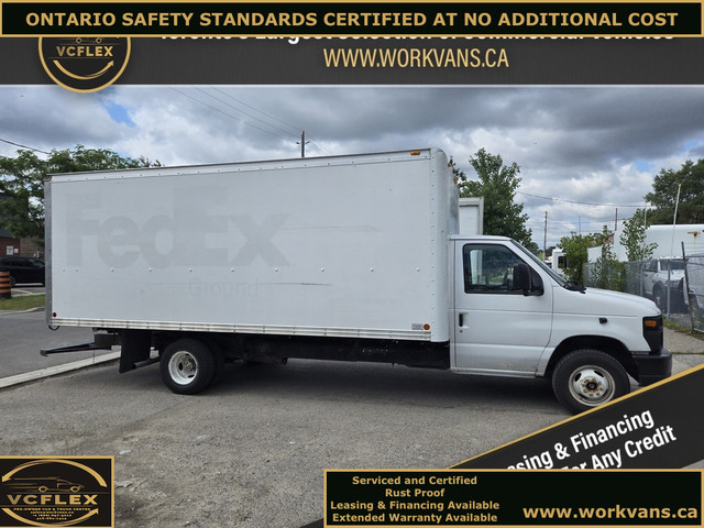 2016 Ford E-450 E-450 - 18Ft Box - Ramp - V8 Gasoline - CERTIFIE in Cars & Trucks in City of Toronto