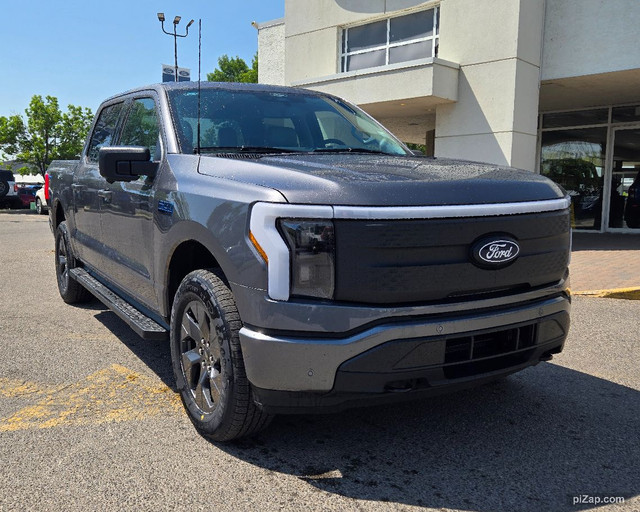 2025 Ford F-150 Lightning FLASH | TRAILER TOW PKG | BLUECRUISE | in Cars & Trucks in Calgary - Image 2