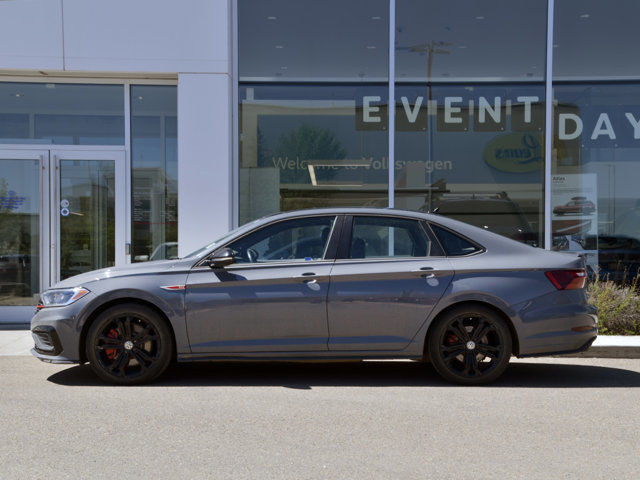 2021 Volkswagen Jetta GLI in Cars & Trucks in Red Deer - Image 4