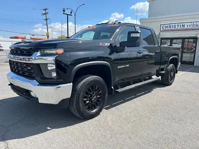 FINANCEMENT @ 4.9%, EDITION ALASKAN 2500 HD LT, GROUPE TOUT TERRAIN Z71, 6.6L DURAMAX DIESEL, 4X4, G...