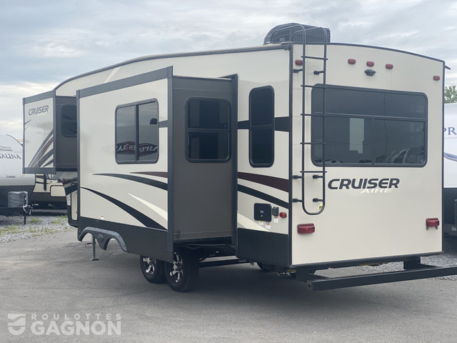 2019 Cruiser Aire 25 RL Fifth Wheel in Travel Trailers & Campers in Laval / North Shore - Image 3
