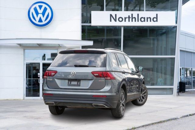 2021 Volkswagen Tiguan Comfortline in Cars & Trucks in Calgary - Image 4