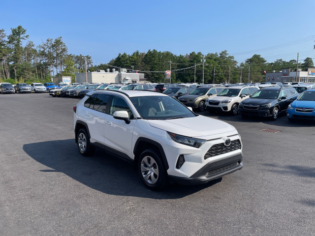 2021 Toyota RAV4 LE -Clean Carfax-Great Price- in Cars & Trucks in Annapolis Valley - Image 4