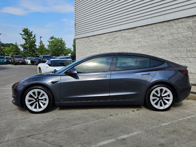 2022 Tesla Model 3 LONG RAGE AWD DUAL MOTOR in Cars & Trucks in City of Toronto - Image 2