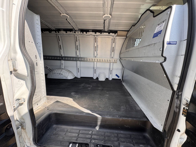 2018 GMC Savana G2500 Cargo 135 WB in Cars & Trucks in Winnipeg - Image 3