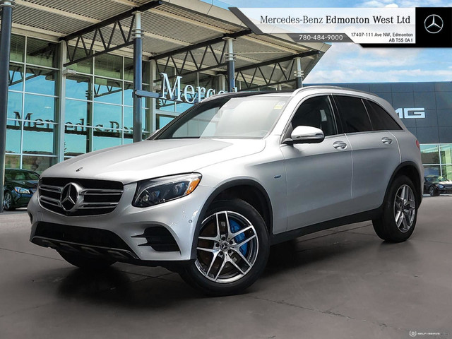 2018 Mercedes-Benz GLC 350e 4MATIC - Low Kms - Premium, Premium  in Cars & Trucks in Edmonton