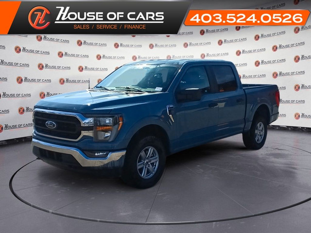 2023 Ford F-150 XLT 4WD SuperCrew 5.5' Box in Cars & Trucks in Lethbridge