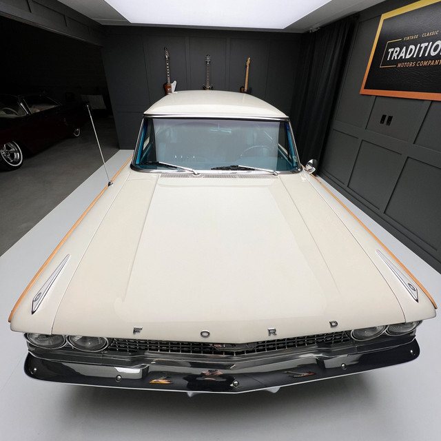 1963 Ford Country Squire in Classic Cars in Guelph - Image 4