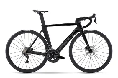 Concessionnaire des véhicules neufs et d'occasion. VÉLO FELT AR | Advanced | 105 2024 Le cadre en ca...