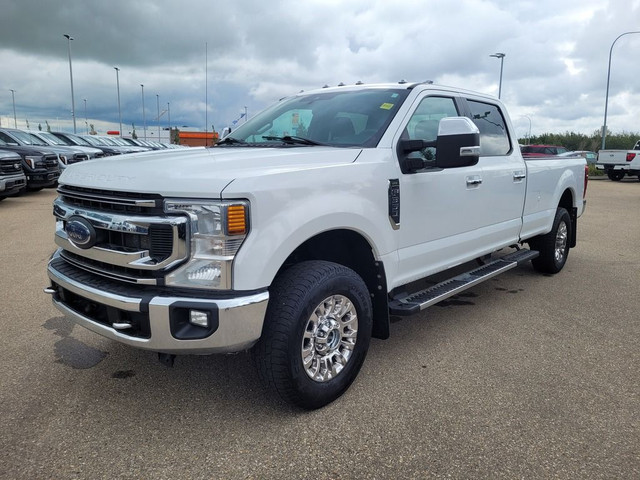2021 Ford F-350 SUPER DUTY XLT | PREMIUM PACKAGE | 8 FOOT BOX in Cars & Trucks in Strathcona County
