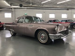 1957 FORD THUNDERBIRD in Cars & Trucks in City of Toronto - Image 3