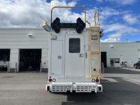 FORD F-550 XL NACELLE 4WD 2010 GROUPE AIR CLIMATISÉ SYSTÈME DE NACELLE AVEC RANGEMENT INTÉRIEUR PLUS... (image 6)