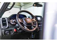 **ONE OWNER - ACCIDENT FREE** 49,149 KM This 2021 Ram 5500 4x4 Crew Cab SLT Dually Deck is powered b... (image 9)