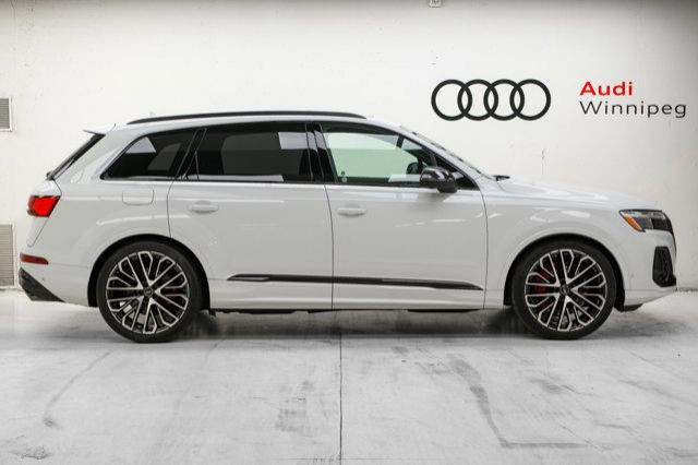 2026 Audi SQ7 in Cars & Trucks in Winnipeg - Image 3