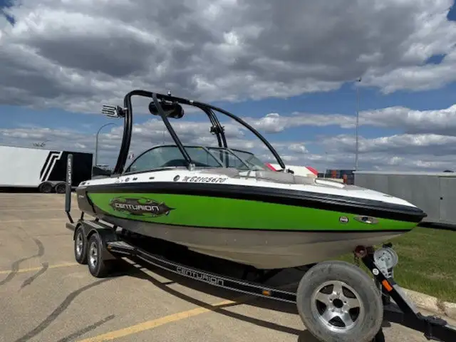 2008 Centurion Elite V in Powerboats & Motorboats in Saskatoon - Image 8