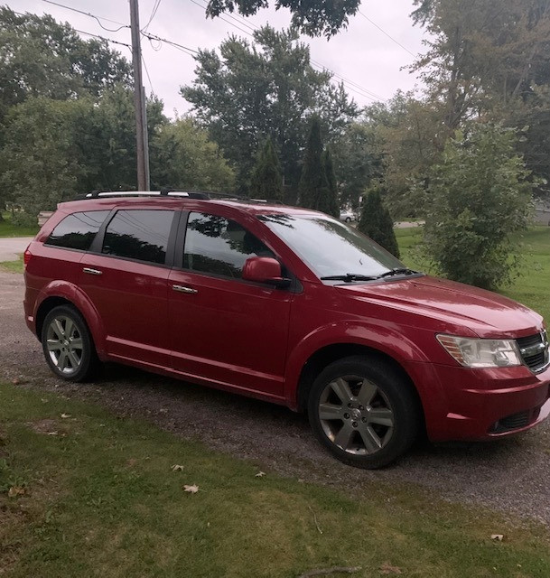 2010 Dodge Journey R/T in Cars & Trucks in St. Catharines - Image 2