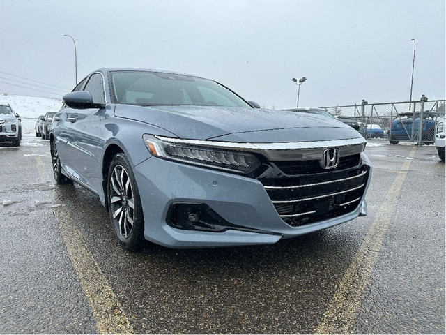  2022 Honda Accord Sedan Touring in Cars & Trucks in Calgary - Image 3