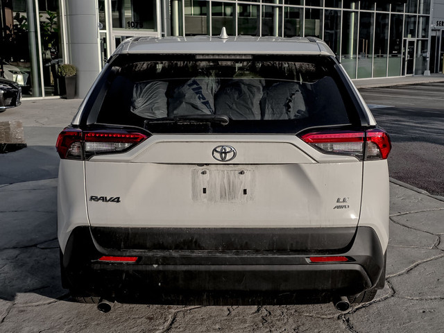 2022 Toyota RAV4 LE AWD in Cars & Trucks in City of Toronto - Image 4