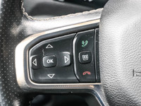 Diamond Black Crystal Pearlcoat 2023 Ram 1500 8-Speed Automatic HEMI 5.7L V8 VVT10 Speakers, Apple C... (image 3)