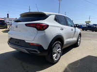 CLEAN CARFAX ONE OWNER, Heated Front Seats, Heated Steering Wheel, Remote Starter, Back up Camera, 1... (image 4)
