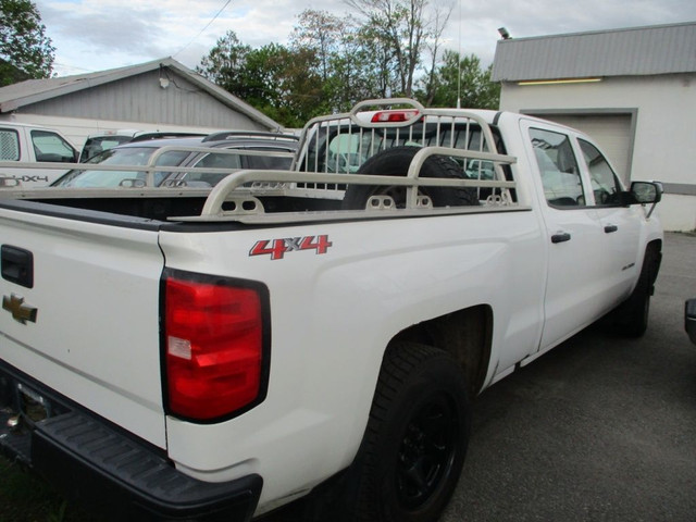 2018 Chevrolet Silverado 1500 LS CREWCAB 4X4 in Cars & Trucks in Laval / North Shore - Image 3