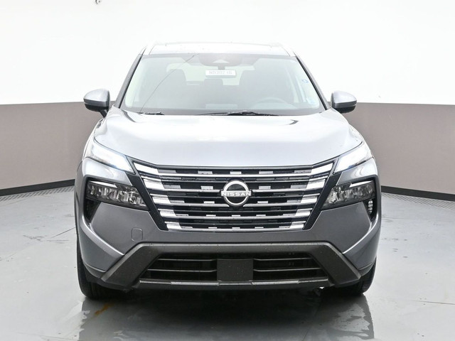 2025 Nissan Rogue SV Moonroof MROOF (decals) in Cars & Trucks in City of Halifax - Image 2