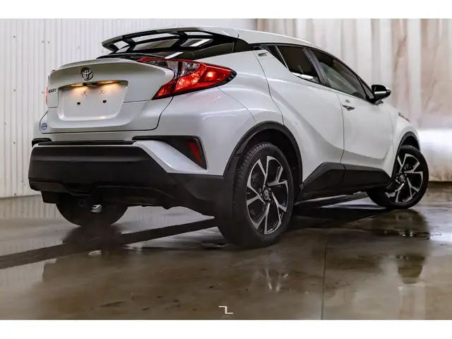 2021 Toyota C-HR XLE Premium BCam in Cars & Trucks in Red Deer - Image 8