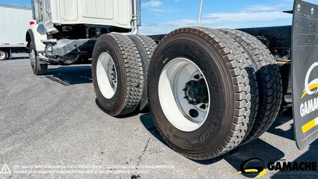 2010 WESTERN STAR 4900FA DAY CAB LONG CHASSIS in Heavy Trucks in Chilliwack - Image 7