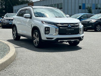 This 2020 Mitsubishi RVR SEL has a White Exterior and Black Interior with seating for 5. Equipped wi... (image 9)