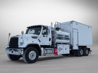 2023 FREIGHTLINER 114 SD-Fuel Lube Combination Enclosed Body