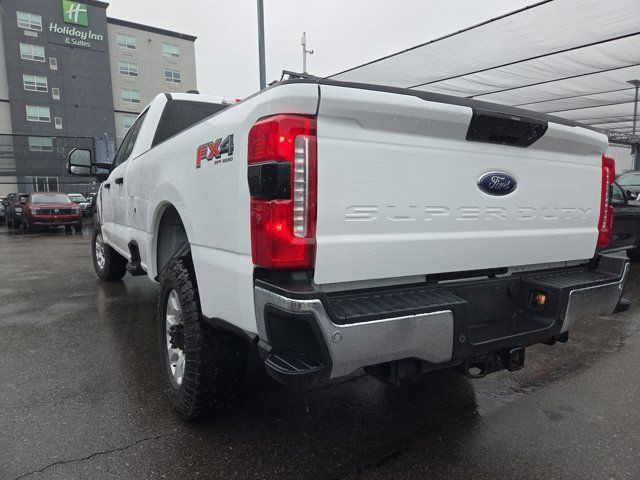 2023 Ford Super Duty F-350 SRW XLT | 7.3L | CREW CAB | LONG BOX in Cars & Trucks in Calgary - Image 4
