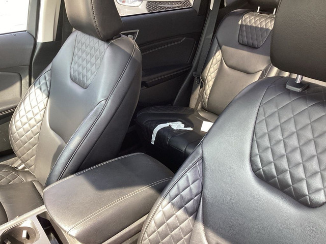 2023 Ford Edge TITANIUM 4X4, LEATHER, NAVIGATION, SUNROOF in Cars & Trucks in Oakville / Halton Region - Image 4