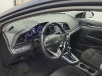 2020 HYUNDAI ELANTRA PREFERRED IVT CARFAX VERIFIED, CLEAN TITLE !! 212,955KM HIGHWAY DRIVEN AUTOMATI... (image 3)