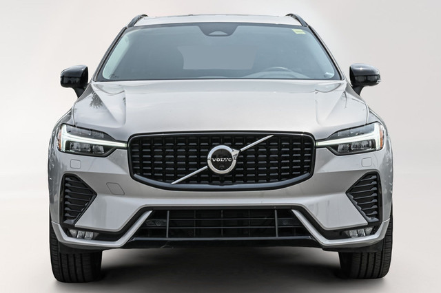 2023 Volvo XC60 in Cars & Trucks in City of Montréal - Image 2