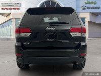 Experience luxury and capability with this 2021 Jeep Grand Cherokee Laredo! This sophisticated SUV o... (image 5)