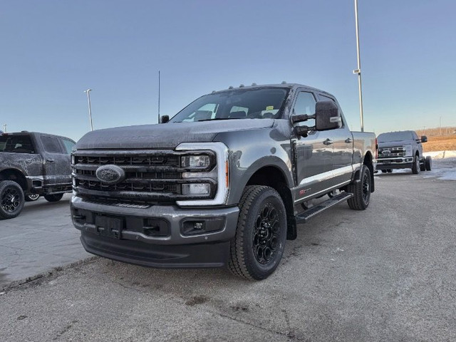 2024 Ford Super Duty F-350 SRW LARIAT 4WD CREW CAB 160 WB in Cars & Trucks in Edmonton