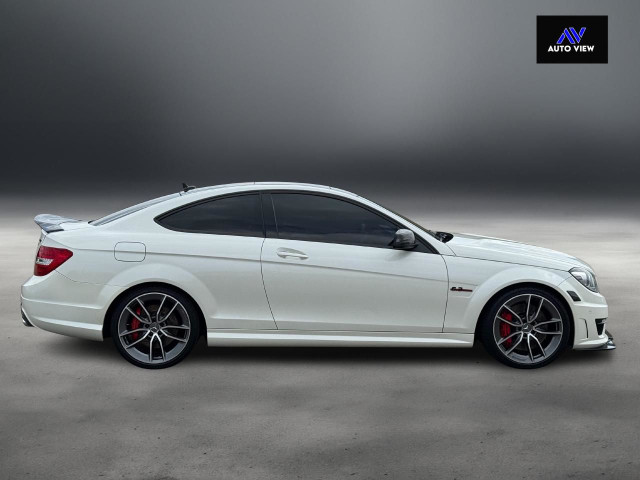 2013 Mercedes-Benz C-Class C 63 AMG **CLEAN CARFAX** in Cars & Trucks in Hamilton - Image 4
