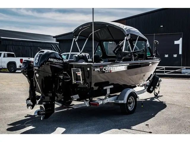 2018 Crestliner COMMANDER 1850 in Powerboats & Motorboats in Québec City - Image 8