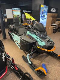 2024 Ski-Doo Expedition Xtreme 900 TurboR *DEMO*