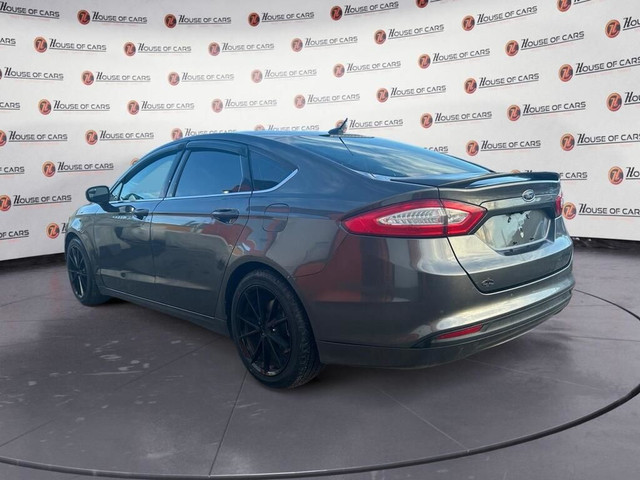  2016 Ford Fusion 4dr Sdn SE FWD in Cars & Trucks in Calgary - Image 4